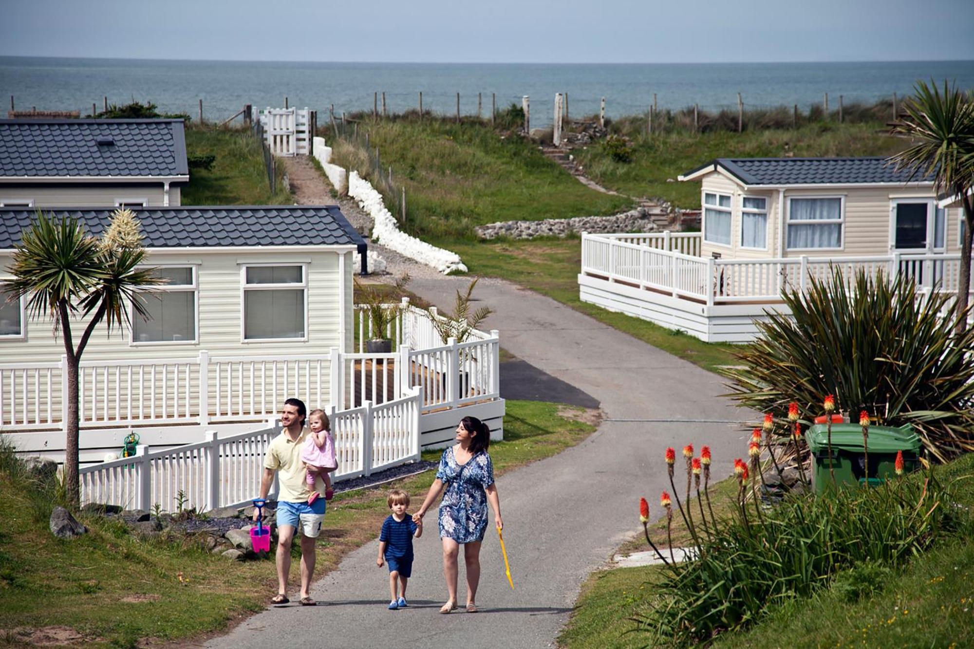 Barmouth Bay Holiday Park Llanddwywe Exterior photo